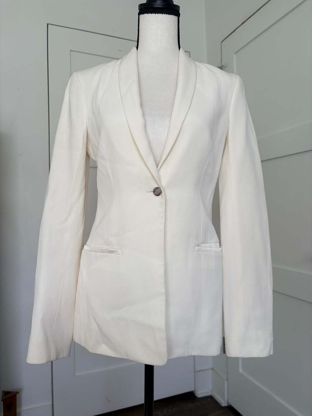 The Row Off-White Single-Breasted Shawl Collar Blazer